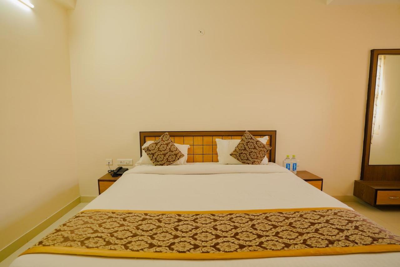 Hotel Cheelgadi Dźajpur Zewnętrze zdjęcie