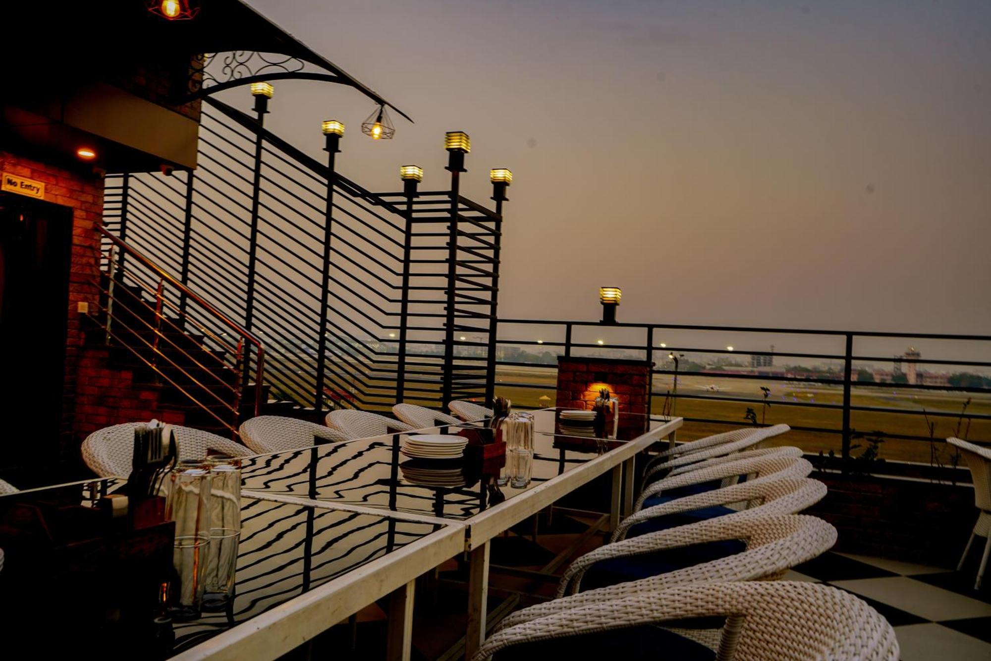 Hotel Cheelgadi Dźajpur Zewnętrze zdjęcie